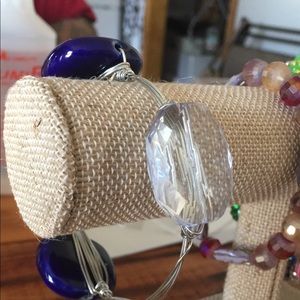 Wire bangle bracelet